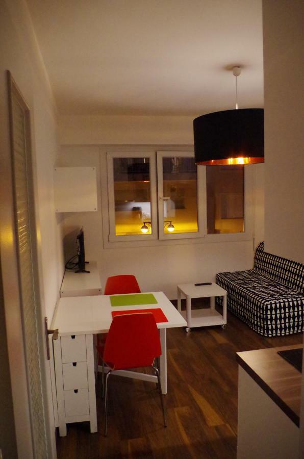 Studio La Reine Astrid Antibes Eksteriør billede